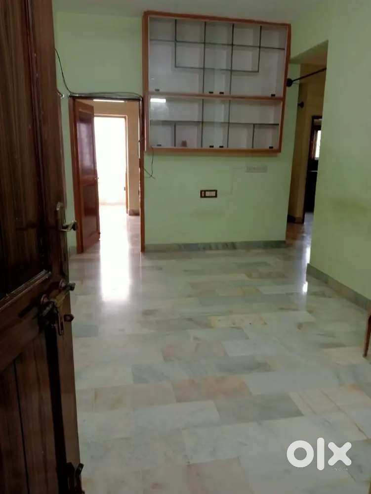 Vishwambara apt, 2 BHK Flat for rent