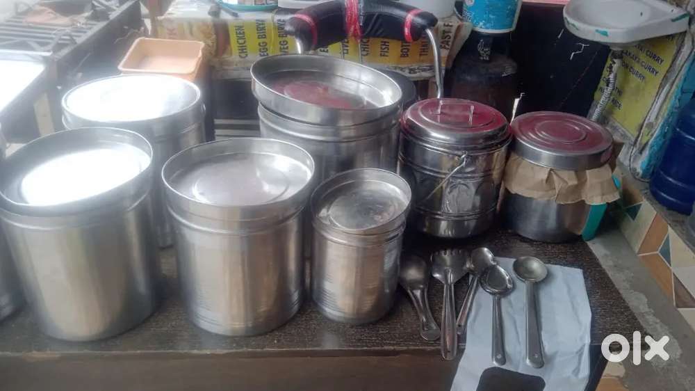 Helpers wanted in hotel..boys..room & food avalable..