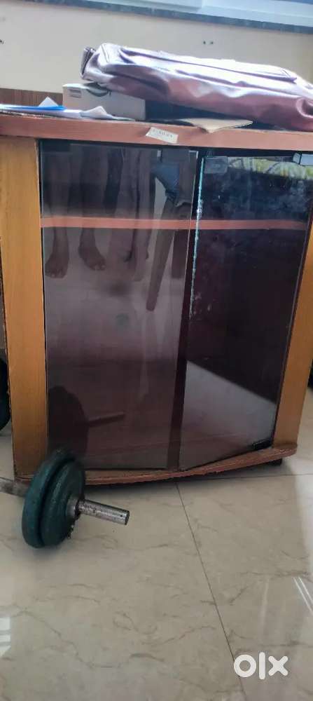 TV Stand (ply wood)