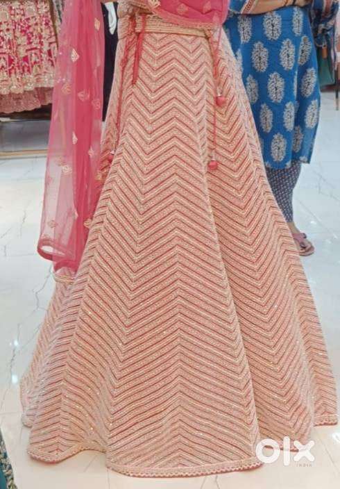 Lehenga for sale, just 2hrs used