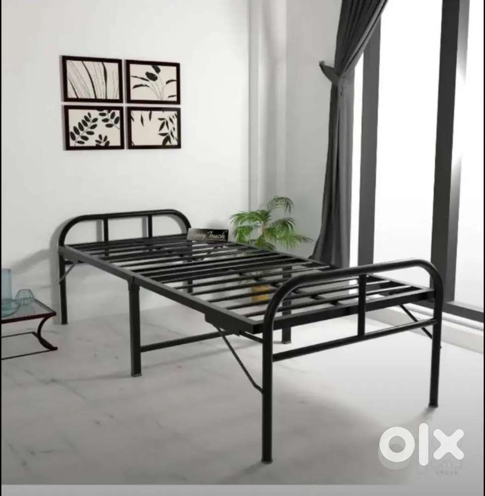 Foldable Iron Bed available for sal
