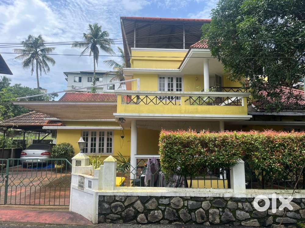 10 CENT PREMIUM GATED VILLA FOR SALE AT NOEL PALMDALE KAKKANAD