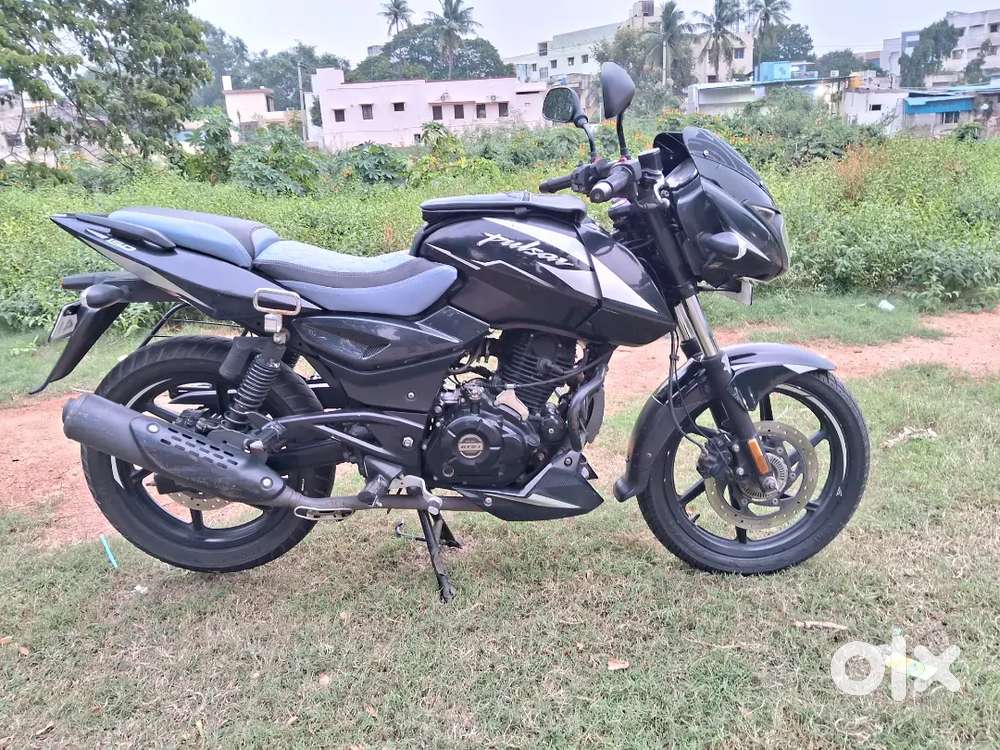Bajaj pulsar 150cc twin disk