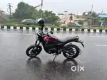Premium 400cc bike in good condition