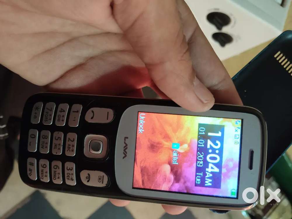 Lava mobile hai Aur NokiA mobile hai