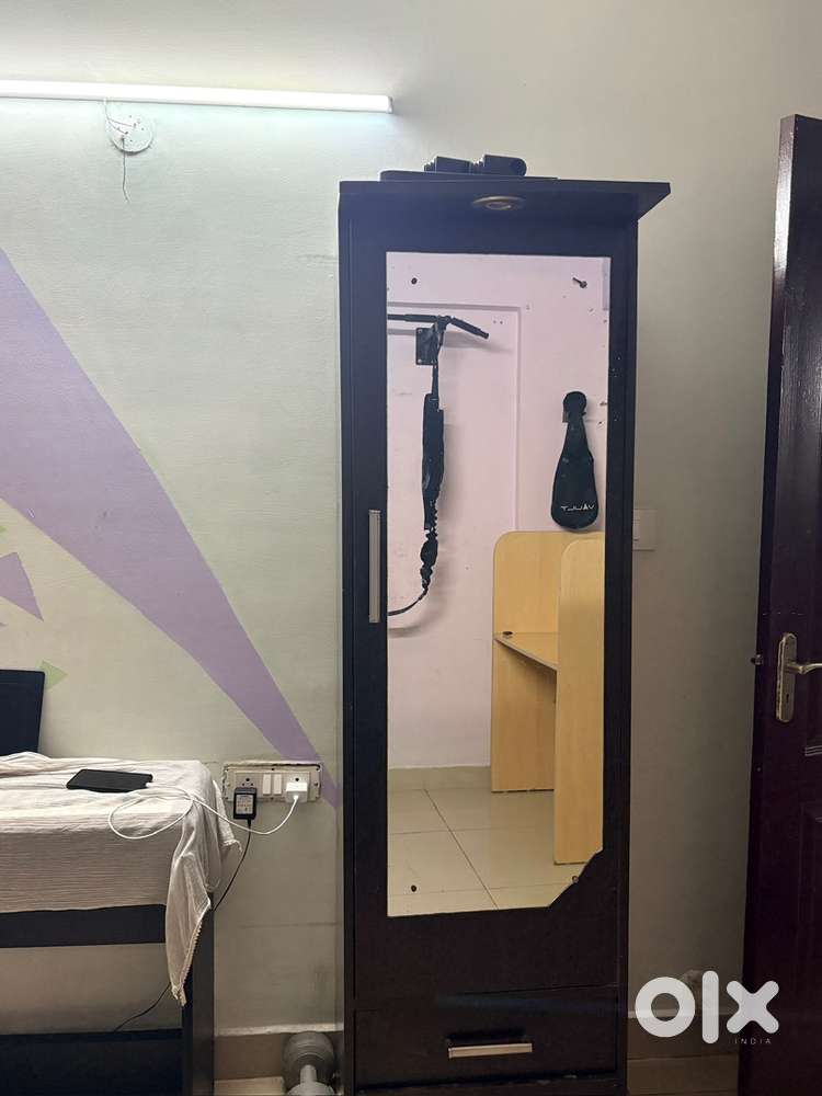 Dressing Table for sale, Kundalahalli Bangslore