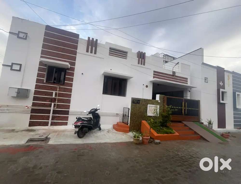 THANGAVELU 5.25 CENT EAST FACE 3 BEDROOM OLD HOUSE FOR SALE NEELAMBUR