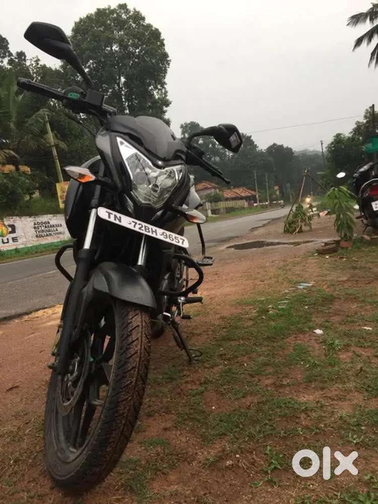 Pulsar 160 NS
