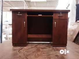 Brand new study table direct from manufacturers