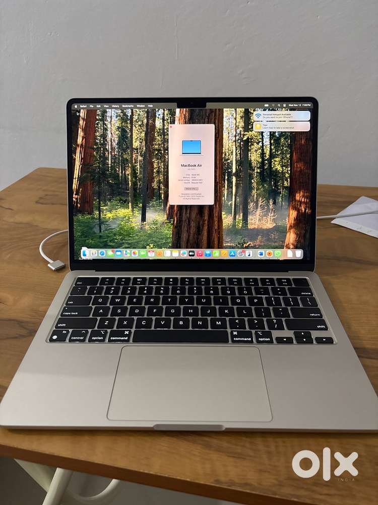 Apple macbook air M2 2022