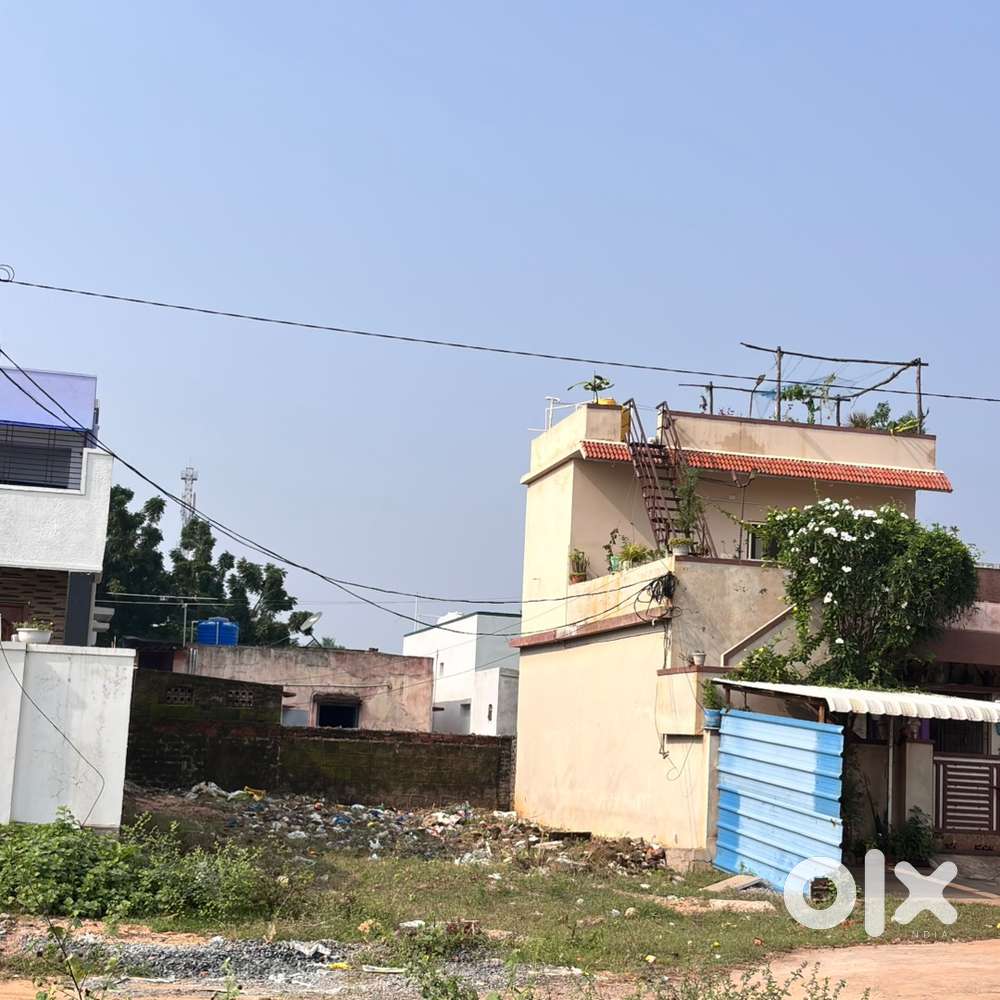 East road facing plot - Ready for construction