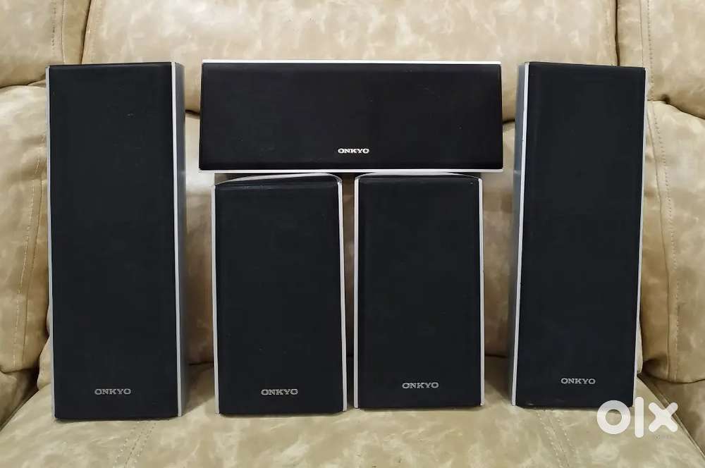 ONKYO 5.0 SPEAKERS