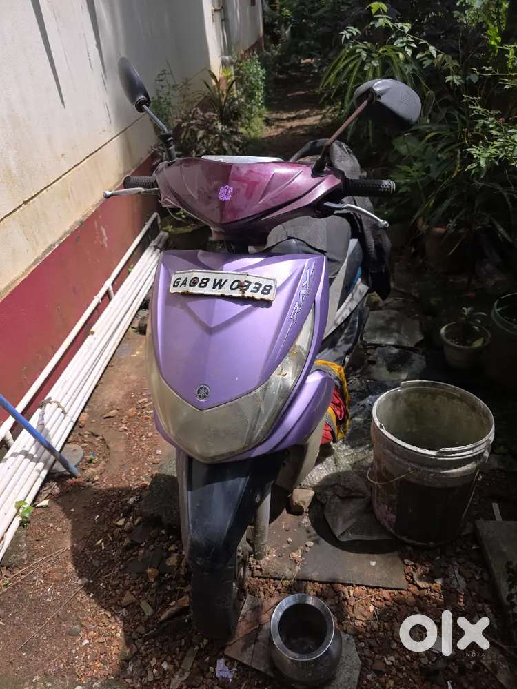 Selling yamha ray which is not used and had repair work of around 10k