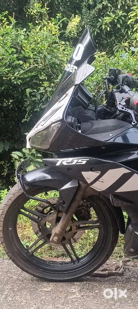 Selling r15 v2 modify