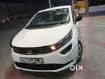 Tata Altroz 1.2 XE, 2021, Petrol