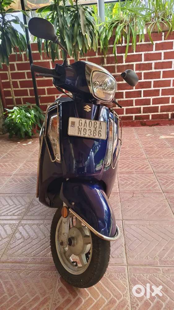 Hardly used, Very good condition.