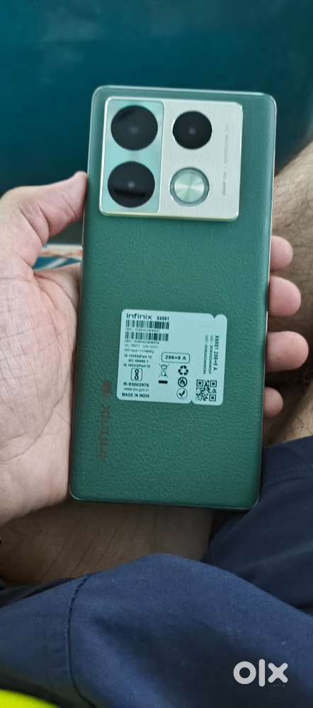 Infinix note 40 pro