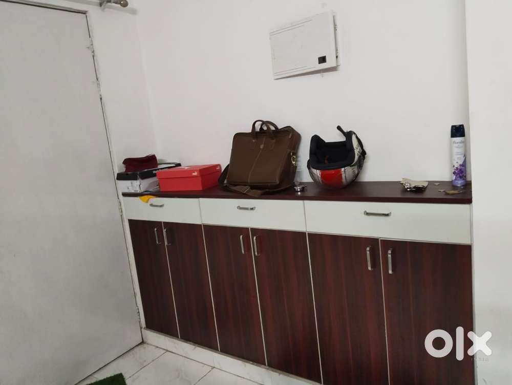 Gomti enclive and Alkananda enclive 2bhk 3 bhk available for rent