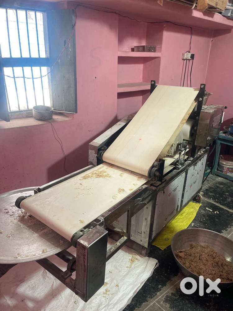 Roti machine