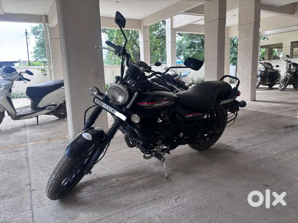 Bajaj Avenger Street 220CC
