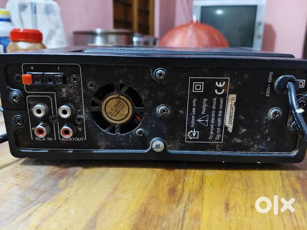 2.1 AMPLIFIER
