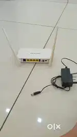 Tenda Adsl2 modem plus router with adaptor