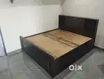 King size bed 5.30/6.50 size