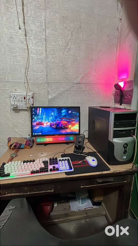 Core 2 duo processor 4gb ram  256gb Ssd