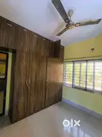 1bhk semi furnished flat available (coupboards, modular kitchen)