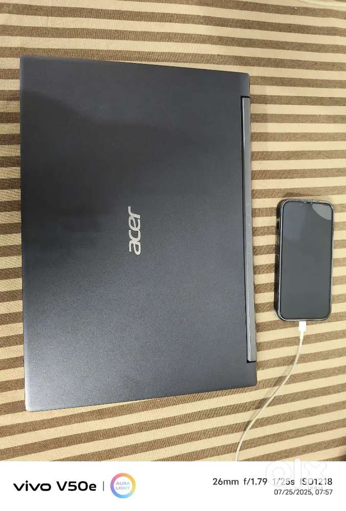Acer aspire i5 laptop for sale 16 gb 512tb