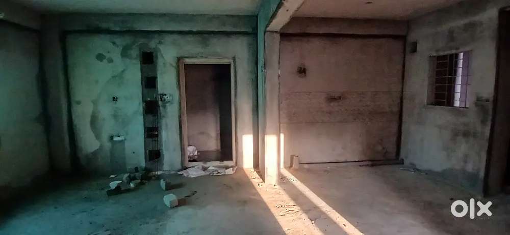 2 and 3 BHK flats are available for sale at kr puram