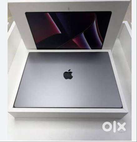 2025 Apple MacBook Pro M4 Pro, 14 Inch/ 24GB RAM, 1TB SSD,