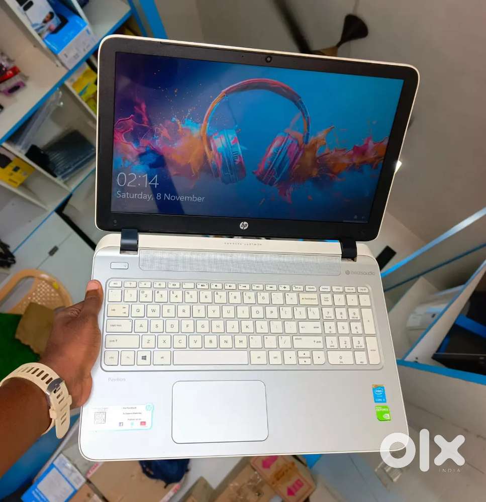 Hp Pavilion Laptop, 2GB Graphics card, i5 4th gen, 8GB RAM, 256GB SSD