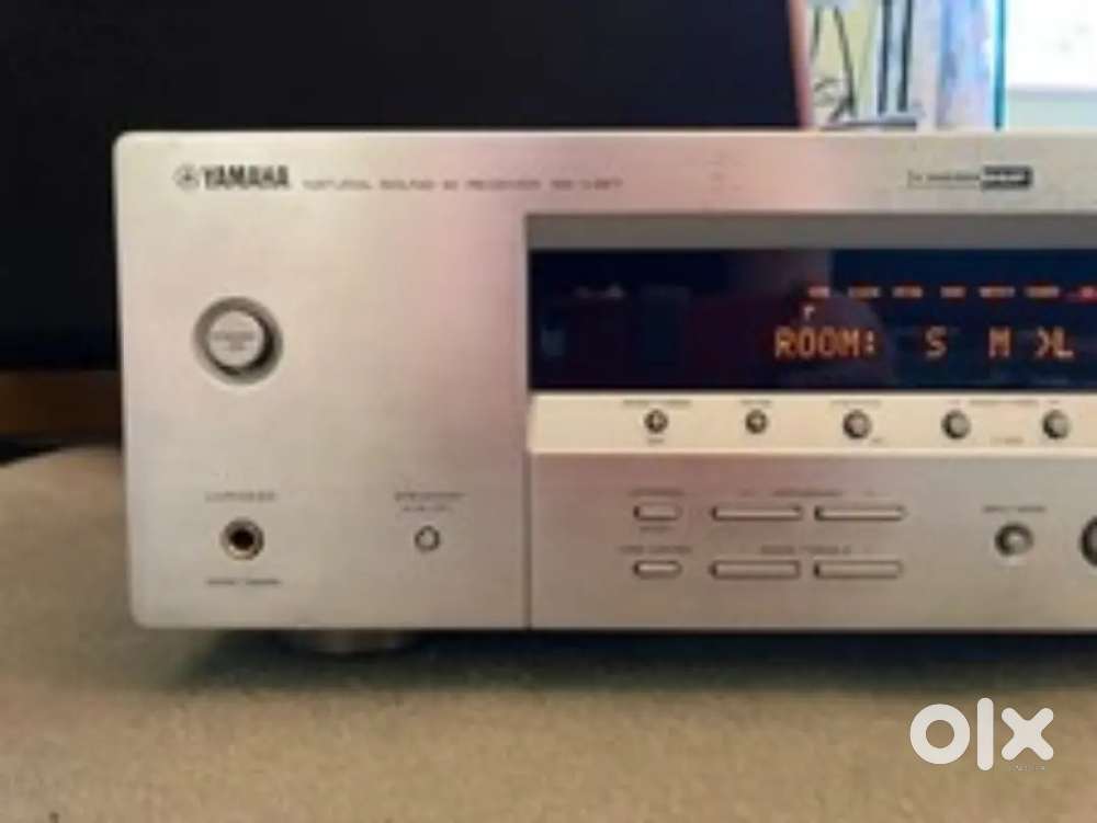 Yamaha RX-V357 5.1 Channel 100 Watt 5 speakers and ac. Subwoofer