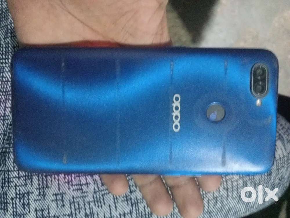 I want to buy a new mobile