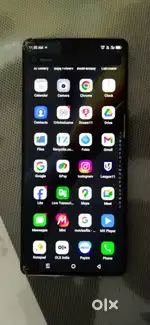 Infinix 40 pro  8+5 gb rem  256 gb storage