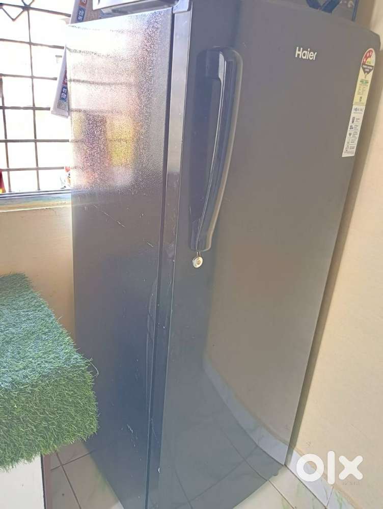 Haier 242 L Refrigerator (HRD-2423, 2022 Model) – Excellent Condition,