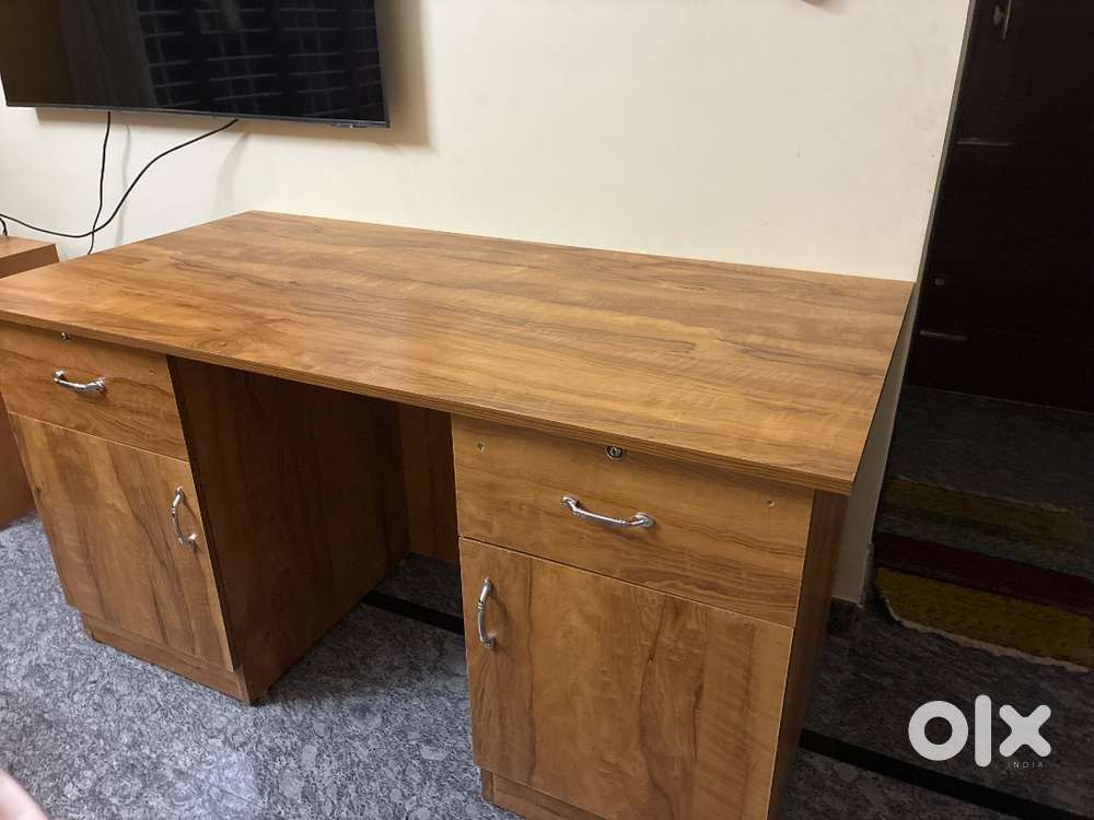 Study table