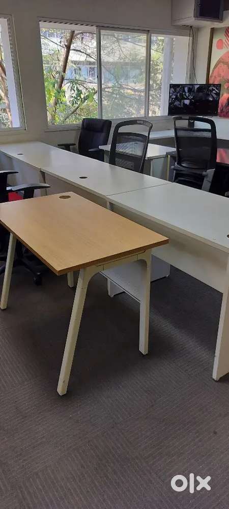 Branded Office Laptop Tables Boss Table