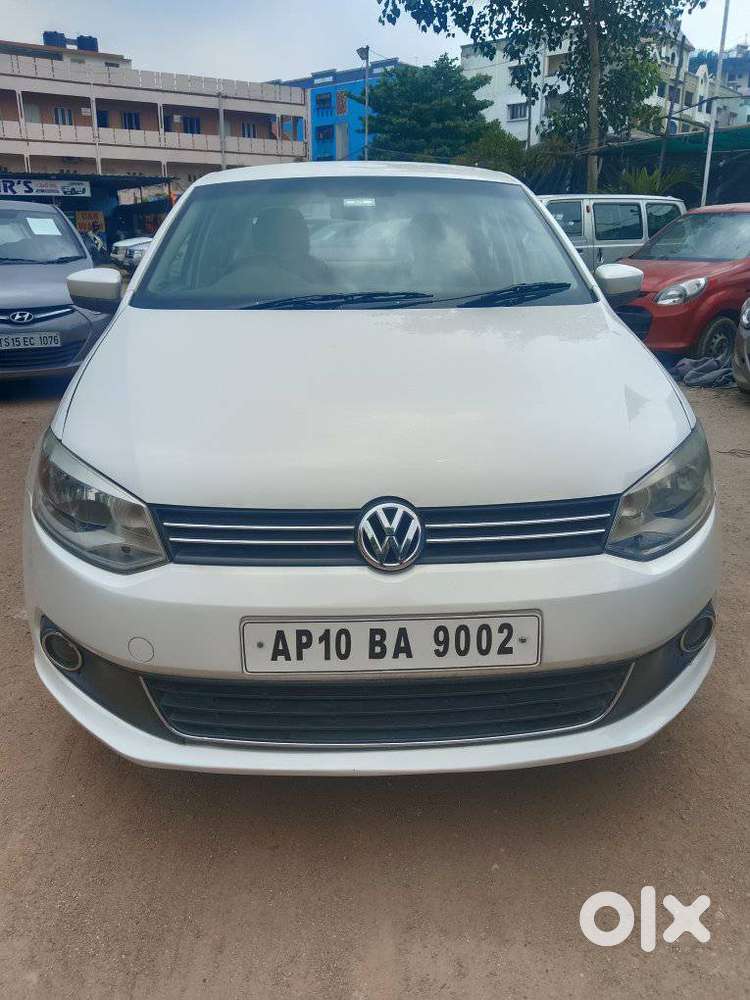 Volkswagen Vento 2010-2013 Petrol Highline, 2012, Petrol