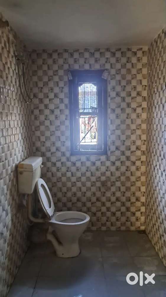 1BH near airforce gate