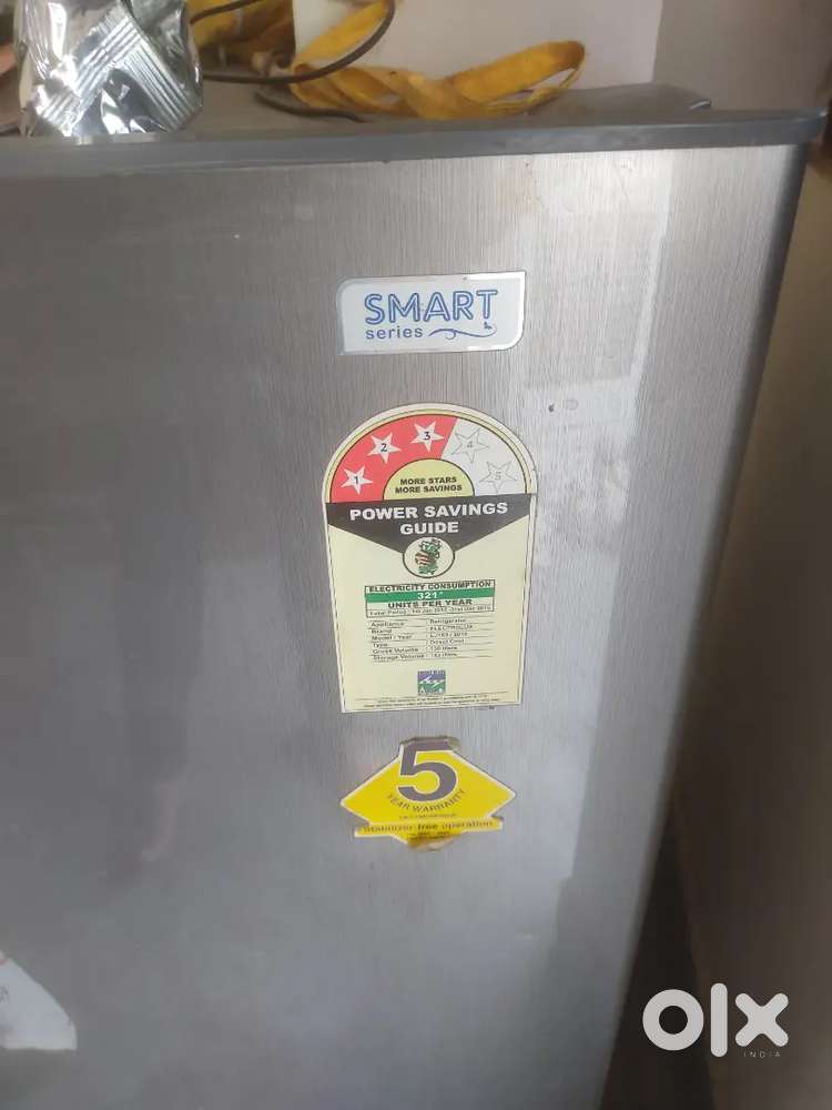Electrolux refrigerator 150 litre 3 star rating