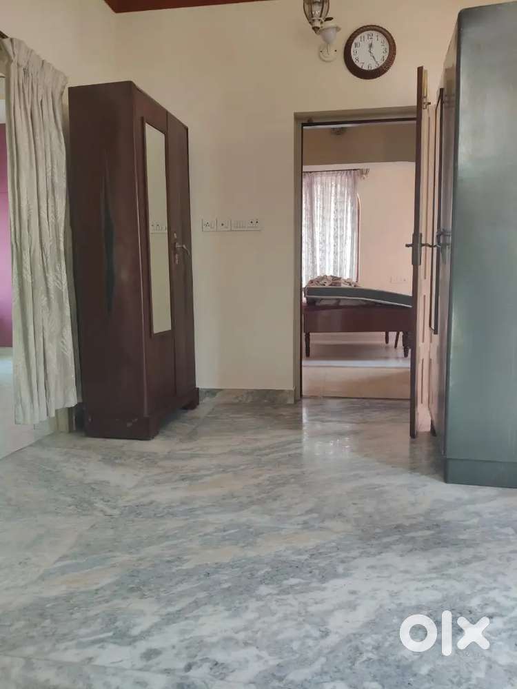 LLL: 4 BHK HOUSE (1ST FLOOR)FⁿOR RENT: