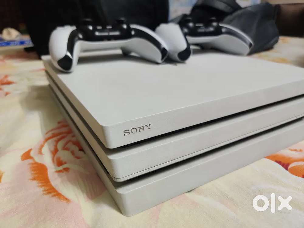 Sony PlayStation 4pro for selling..
