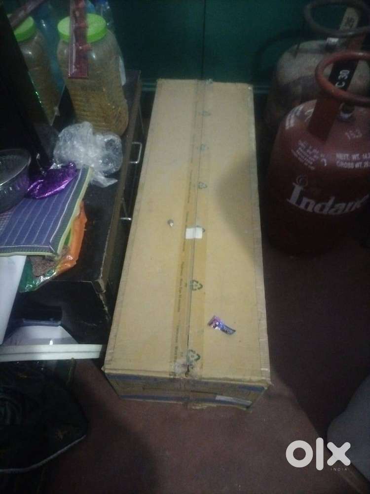 1.5 split AC warphool no inverter