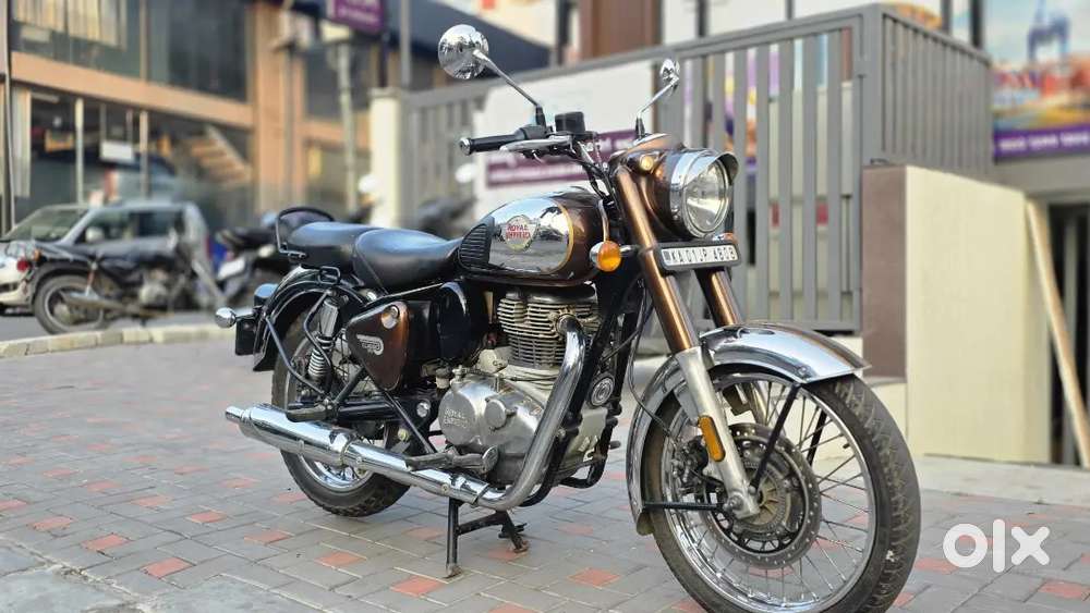 Royal Enfield Classic 350 ( Chrome Edition )