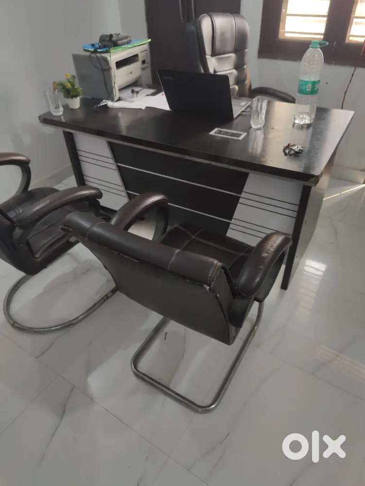 Requirement telecaller for real estate in sector 62a Noida