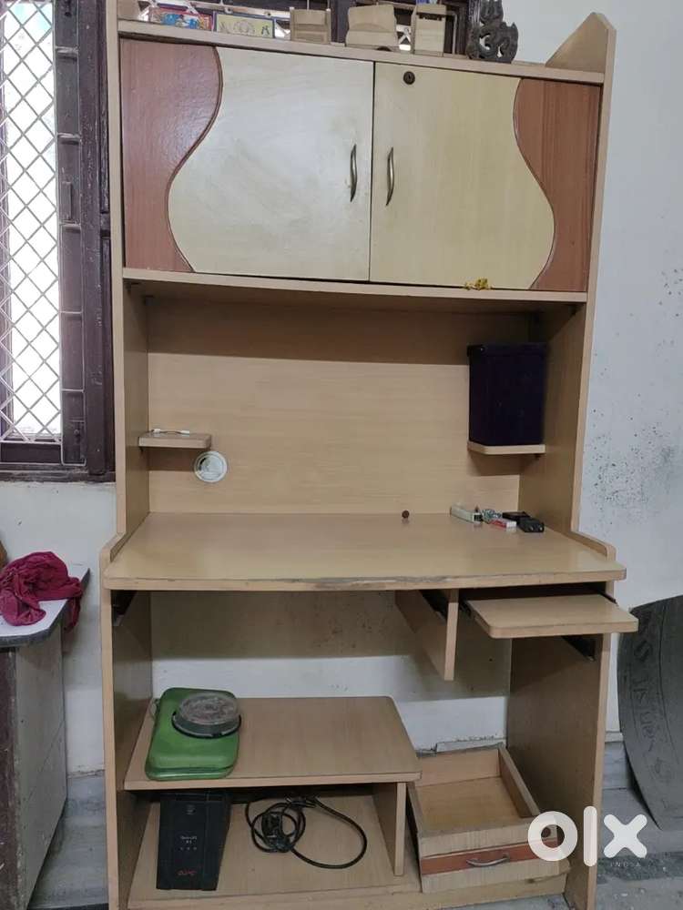 Computer cum study table
