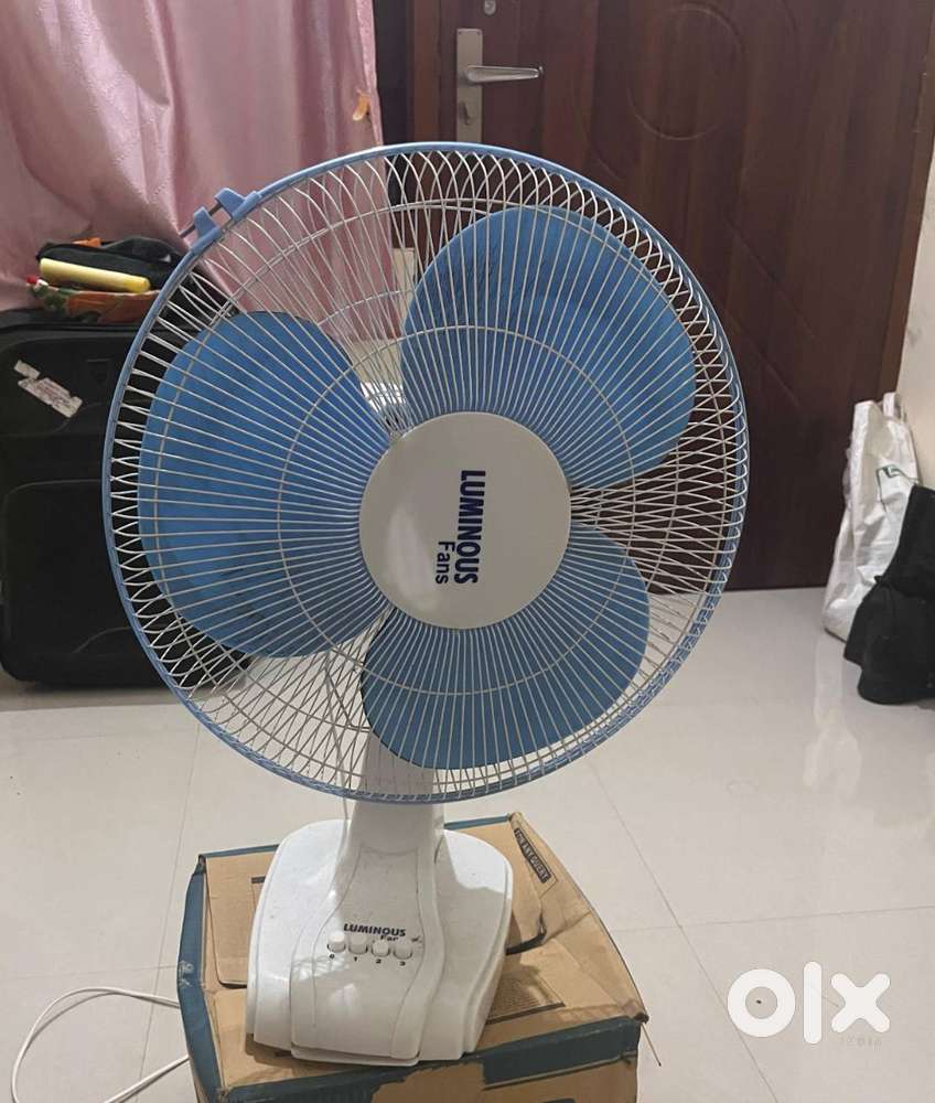 LUMINOUS Fan,4 months old