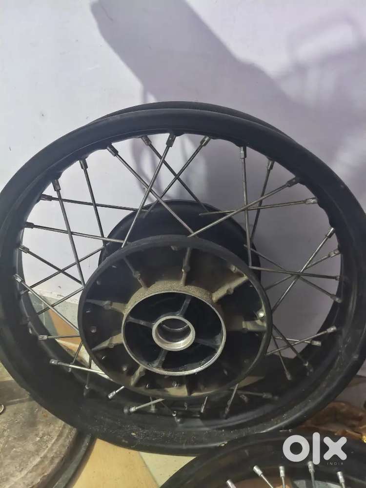 New royal Enfield Reborn Spoke Wheel
